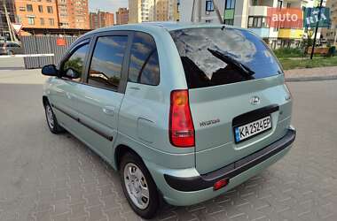 Минивэн Hyundai Matrix 2003 в 