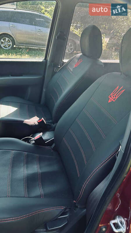 Минивэн Hyundai Matrix 2008 в Киеве