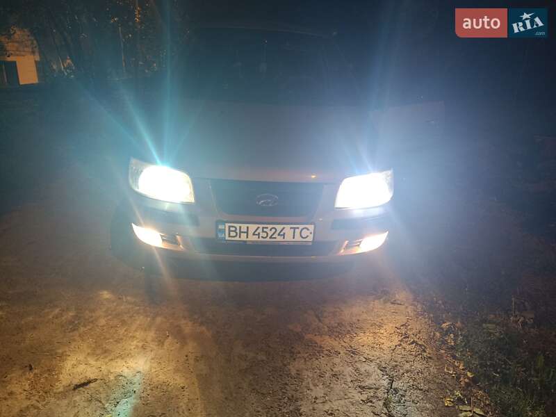 Мінівен Hyundai Matrix 2005 в Одесі