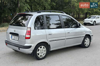 Мінівен Hyundai Matrix 2006 в 