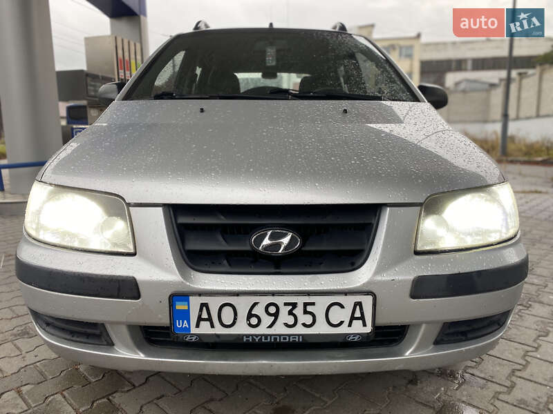 Мінівен Hyundai Matrix 2002 в Житомирі