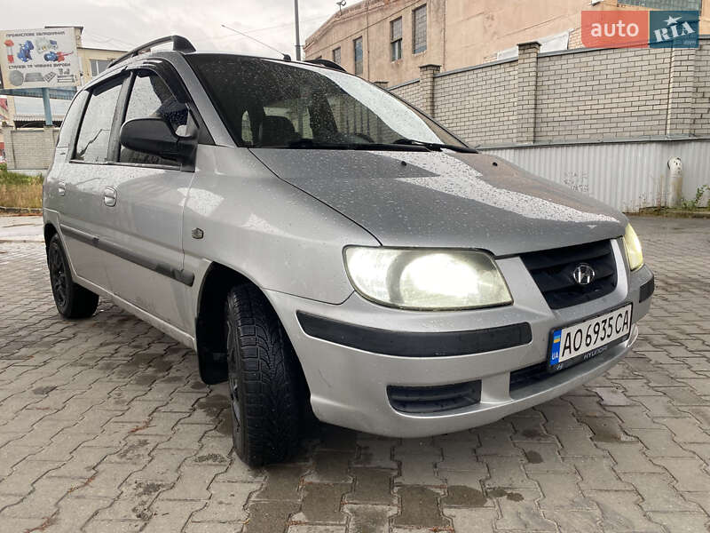 Мінівен Hyundai Matrix 2002 в Житомирі