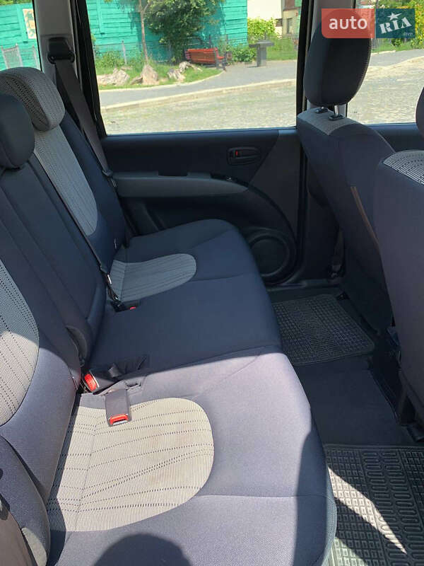 Минивэн Hyundai Matrix 2008 в Луцке