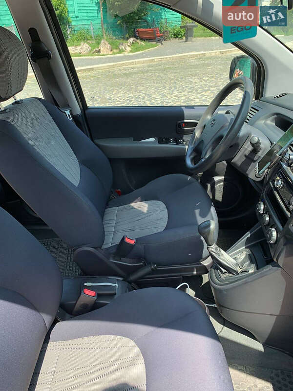 Минивэн Hyundai Matrix 2008 в Луцке