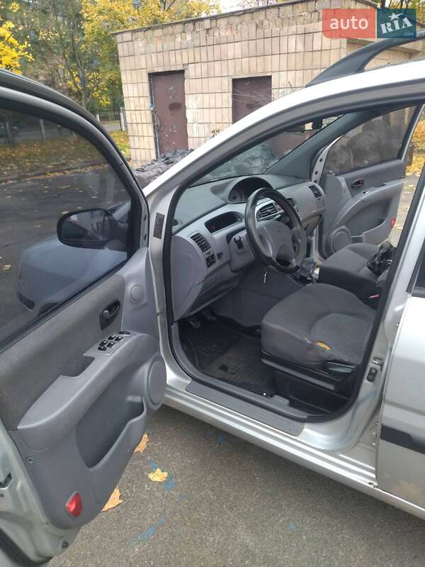 Минивэн Hyundai Matrix 2007 в Киеве фото 9 Минивэн Hyundai Matrix 2007 в Киеве