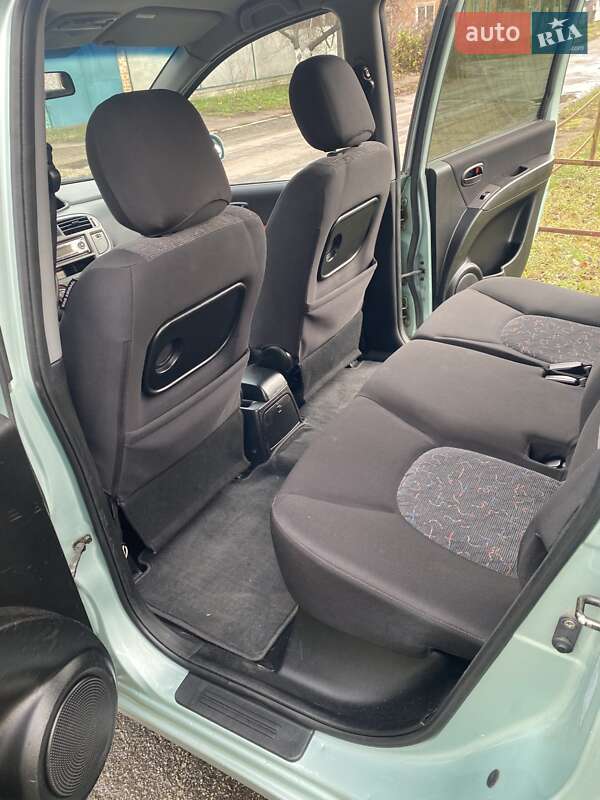 Мінівен Hyundai Matrix 2003 в Чернігові