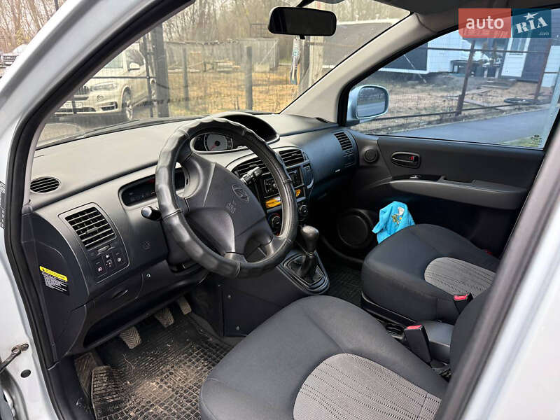 Мінівен Hyundai Matrix 2008 в Умані