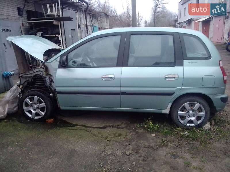 Минивэн Hyundai Matrix 2006 в Киеве фото 3 Минивэн Hyundai Matrix 2006 в Киеве