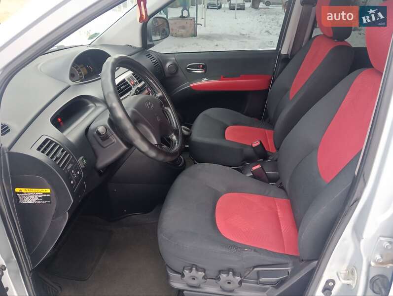 Минивэн Hyundai Matrix 2009 в Виннице