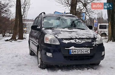Минивэн Hyundai Matrix 2009 в Житомире