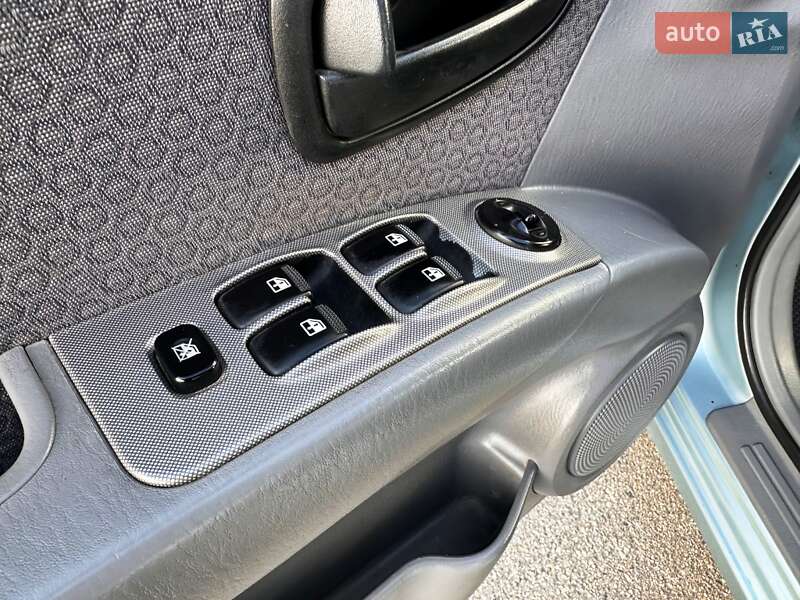 Минивэн Hyundai Matrix 2007 в Запорожье