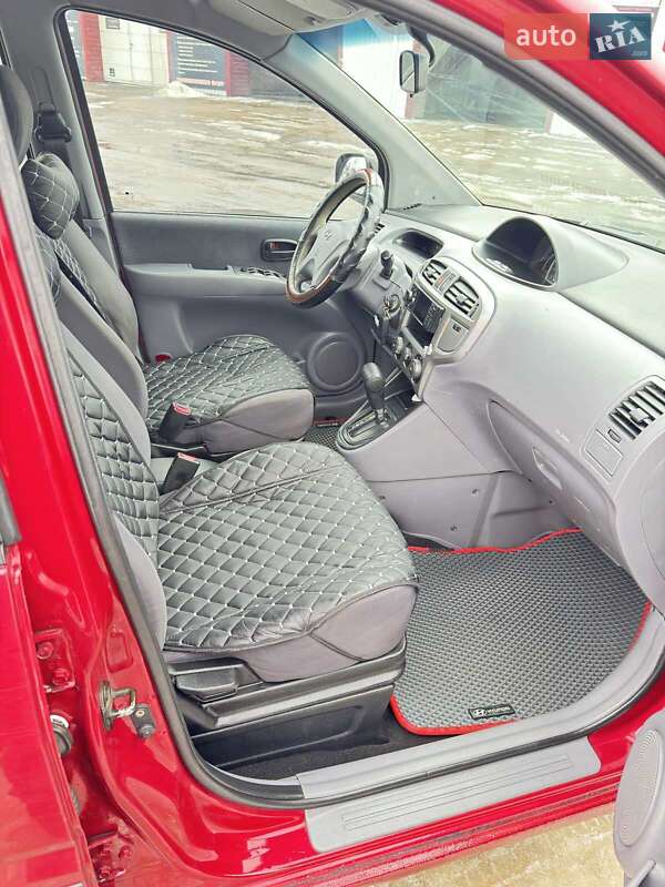 Минивэн Hyundai Matrix 2006 в Сумах