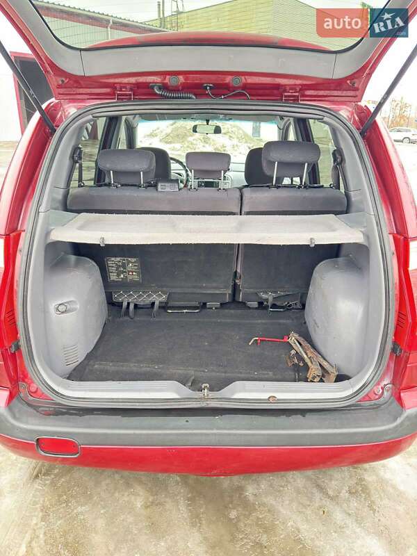 Минивэн Hyundai Matrix 2006 в Сумах