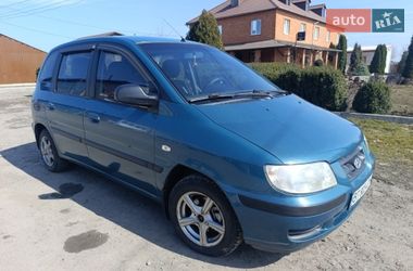 Минивэн Hyundai Matrix 2004 в Знаменке