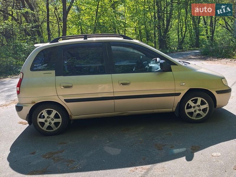 Минивэн Hyundai Matrix 2007 в Киеве