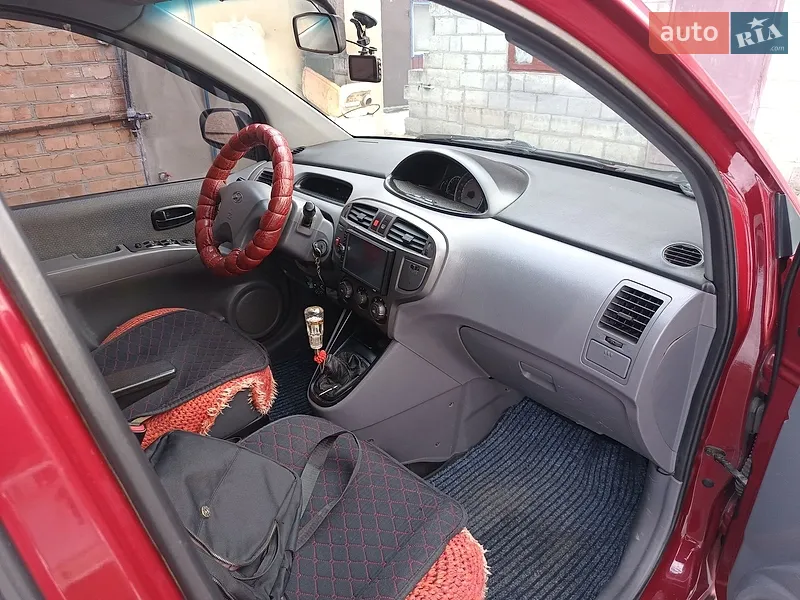 Hyundai Matrix