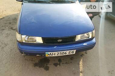 Седан Hyundai Pony 1992 в Запорожье