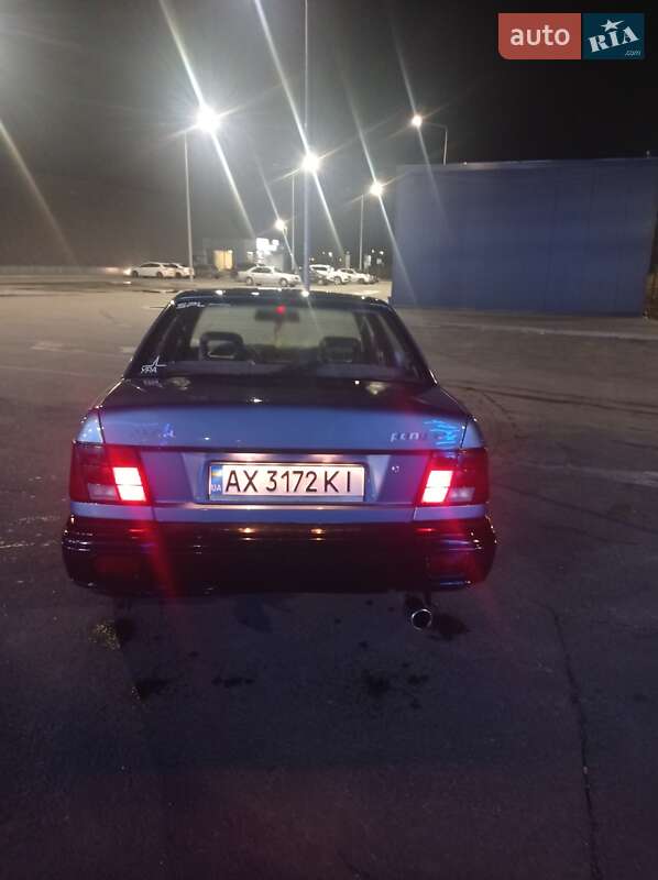 Седан Hyundai Pony 1994 в Днепре