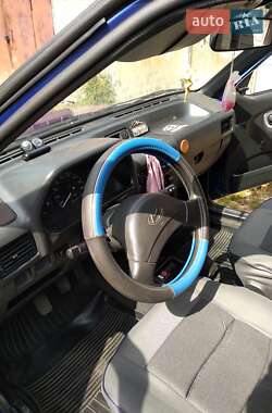 Седан Hyundai Pony 1992 в 