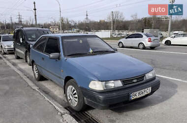 Седан Hyundai Pony 1994 в 