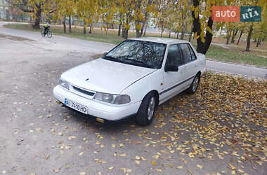 Седан Hyundai Pony 1992 в Бородянке