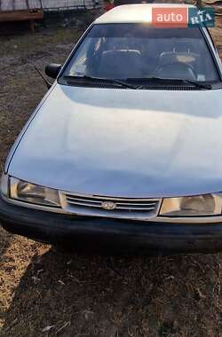 Седан Hyundai Pony 1993 в 