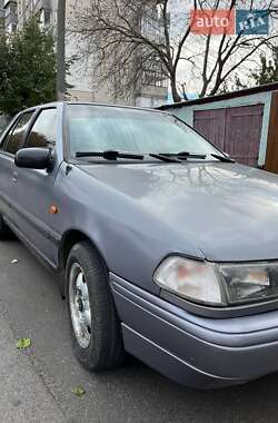 Хэтчбек Hyundai Pony 1992 в 