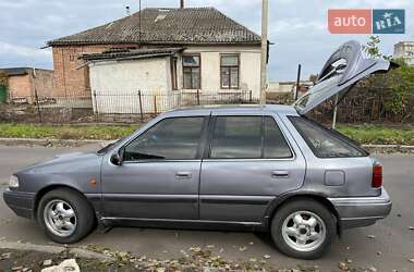 Хэтчбек Hyundai Pony 1992 в 