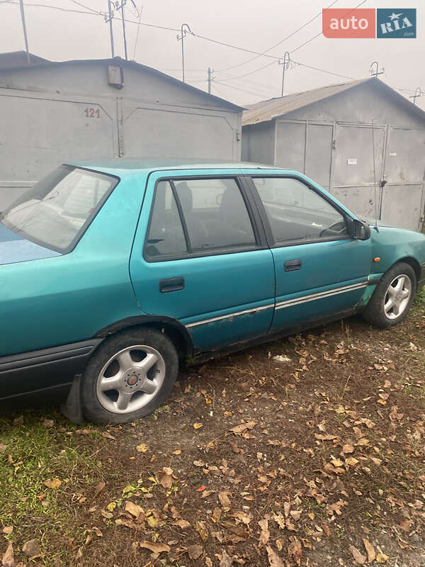 Седан Hyundai Pony 1994 в Василькове фото Седан Hyundai Pony 1994 в Василькове