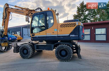 Колесный экскаватор Hyundai R 140LS-9 2013 в 