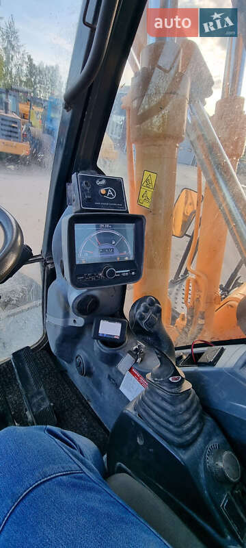 Колесный экскаватор Hyundai R 140LS-9 2013 в Одессе