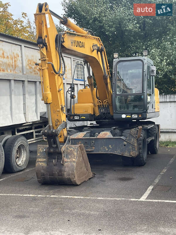 Екскаватор навантажувач Hyundai R 200-W7 2007 в Білій Церкві