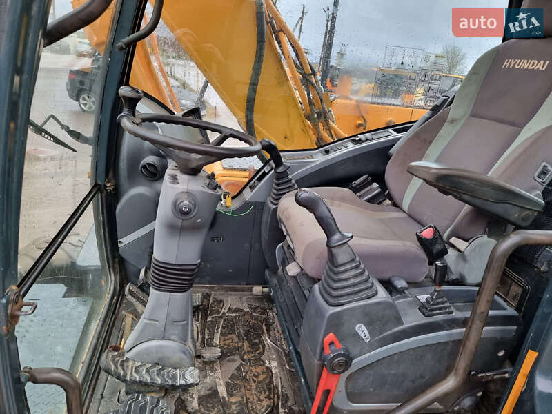 Колесный экскаватор Hyundai R 2014 в Одессе