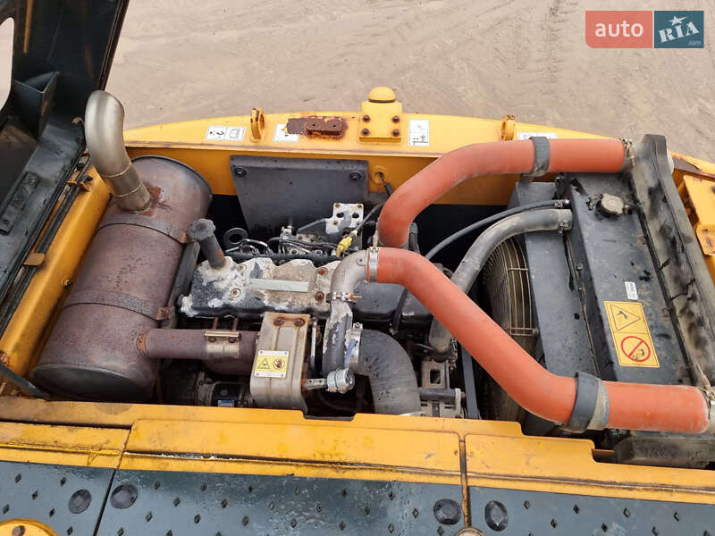 Колесный экскаватор Hyundai R 2014 в Одессе