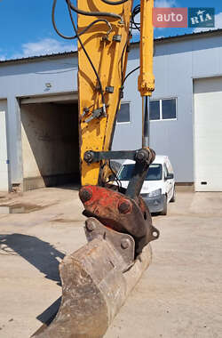 Гусеничный экскаватор Hyundai Robex 220 LC-9A 2012 в 