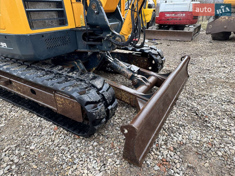 Міні-екскаватор Hyundai ROBEX 2017 в Недобоївцях