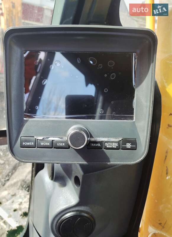 Гусеничный экскаватор Hyundai ROBEX 2016 в Луцке