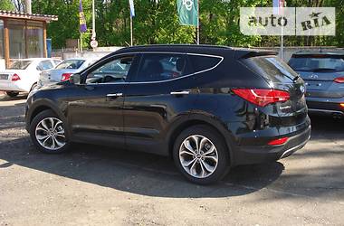 Позашляховик / Кросовер Hyundai Santa FE 2015 в Києві