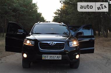 Внедорожник / Кроссовер Hyundai Santa FE 2010 в Каховке