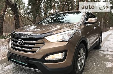 Внедорожник / Кроссовер Hyundai Santa FE 2014 в Киеве