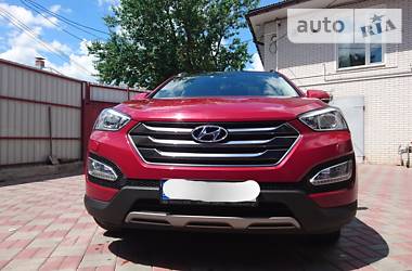 Внедорожник / Кроссовер Hyundai Santa FE 2015 в Прилуках