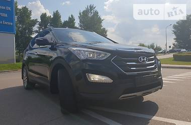 Внедорожник / Кроссовер Hyundai Santa FE 2014 в Киеве