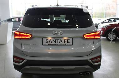 Внедорожник / Кроссовер Hyundai Santa FE 2018 в Житомире