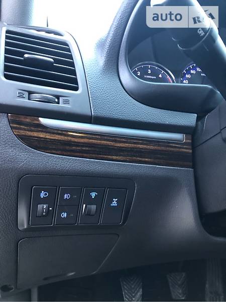 Внедорожник / Кроссовер Hyundai Santa FE 2012 в Умани