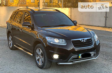 Внедорожник / Кроссовер Hyundai Santa FE 2011 в Новомосковске