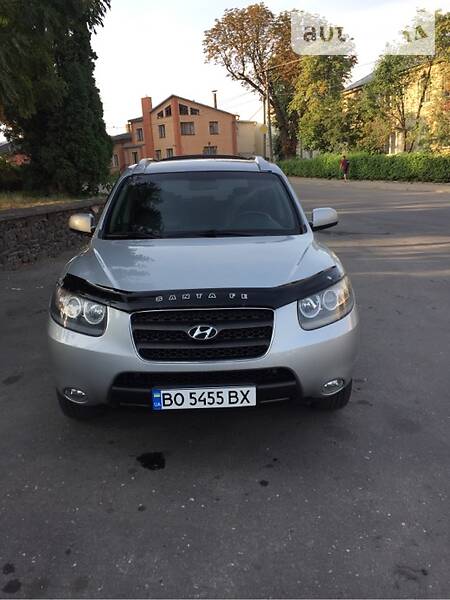 Позашляховик / Кросовер Hyundai Santa FE 2006 в 