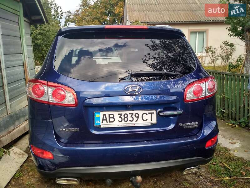 Внедорожник / Кроссовер Hyundai Santa FE 2010 в Виннице