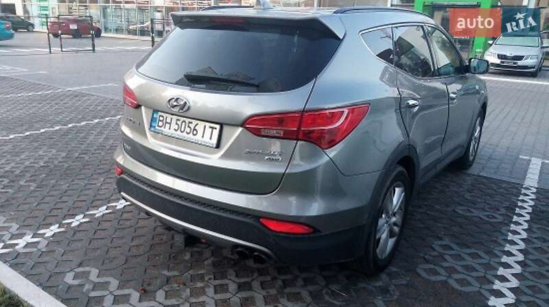 Позашляховик / Кросовер Hyundai Santa FE 2013 в Одесі