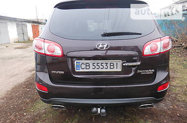 Внедорожник / Кроссовер Hyundai Santa FE 2010 в Новгород-Северском