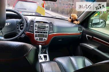 Позашляховик / Кросовер Hyundai Santa FE 2006 в 